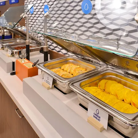 Holiday Inn Express - Times Square South By Ihg-3